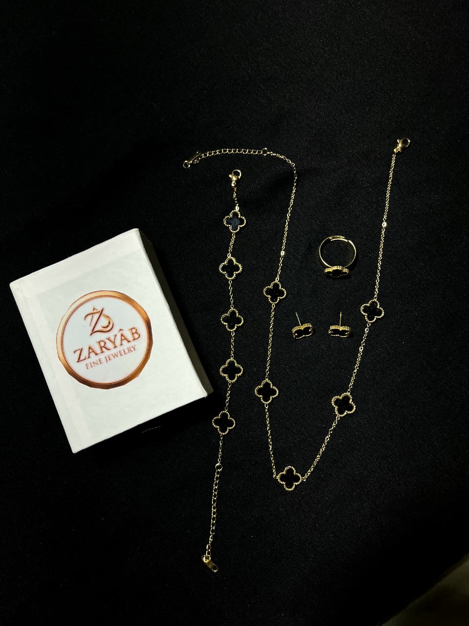 Clover Set ( Necklace , Bracelet , Earrings , Ring ) | Zaryab