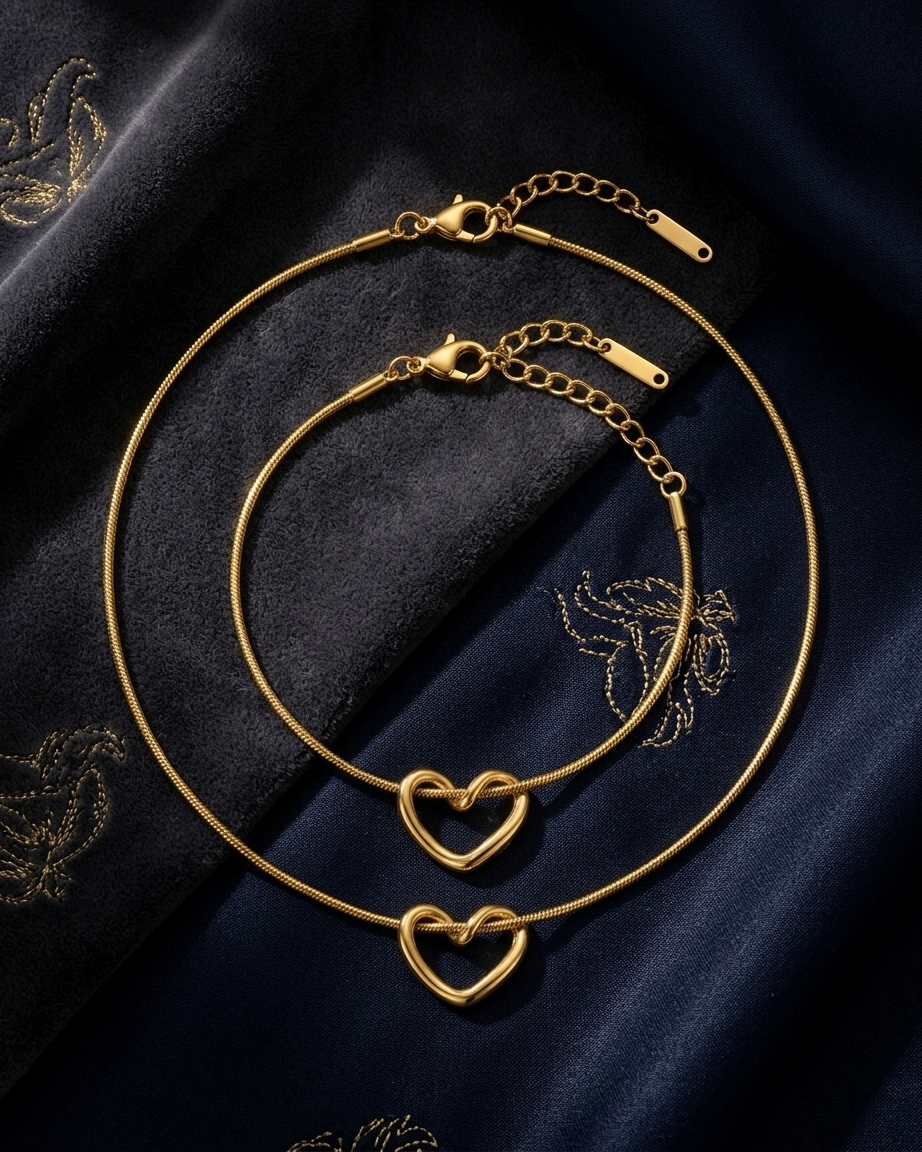 Hollow Heart Pendant Necklace & Bracelet Bundle | Zaryab