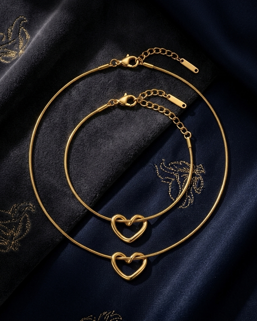 Hollow Heart Pendant Necklace & Bracelet Bundle | Zaryab