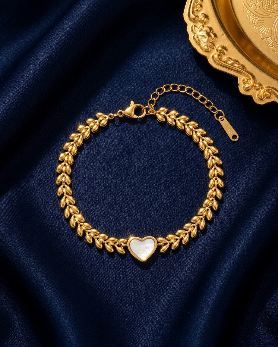 Premium Gold Leaf Heart Charm Bracelet