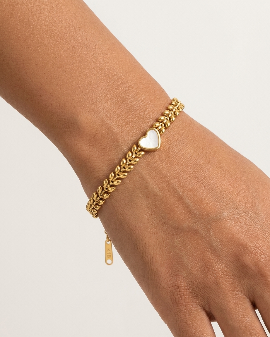 Premium Gold Leaf Heart Charm Bracelet